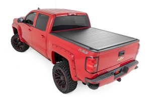 GMC Sierra 1500 Hard Roll Up Bed Cover - Rough Country - Flush, Low-Profile Design - Matte Black - '14-'18